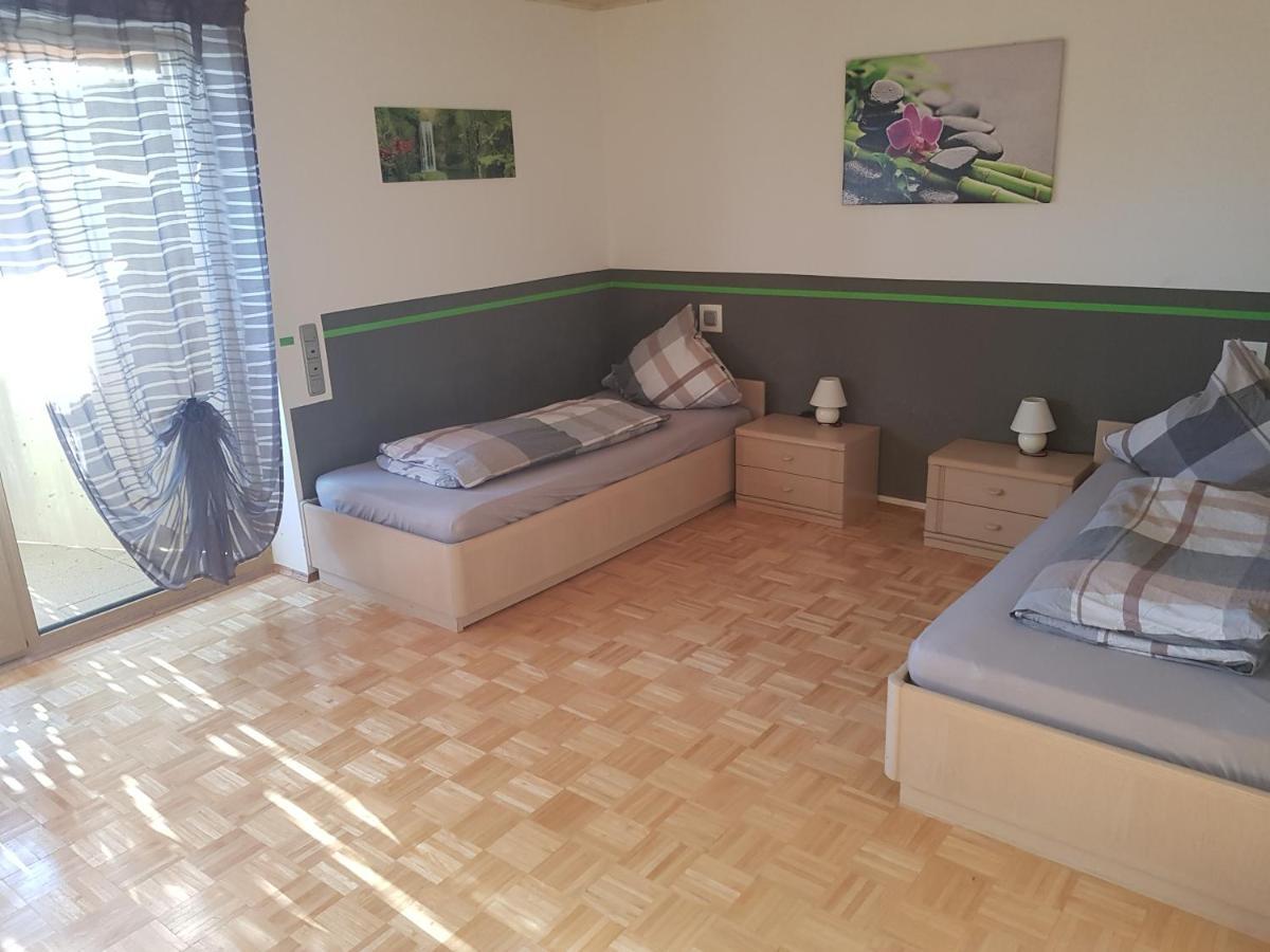 Apartment Am Riegelberg Oesdorf Buitenkant foto